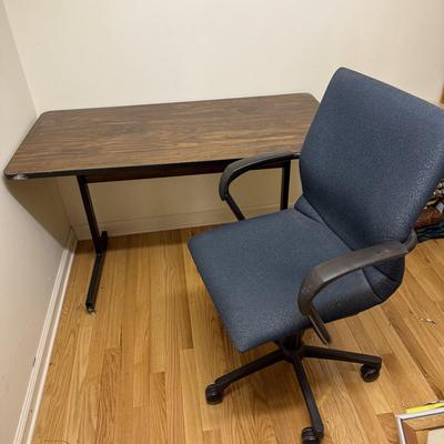 Desk with Chair (GB-BM)