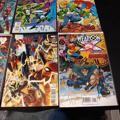 8 COMIC BOOKS (1)