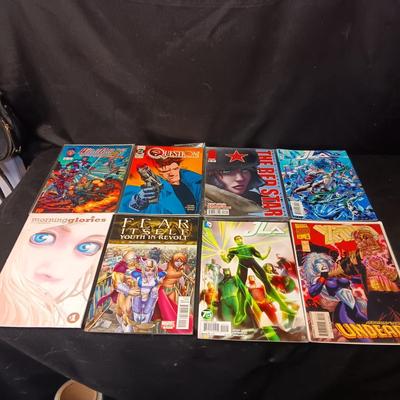 8 COMIC BOOKS (3)