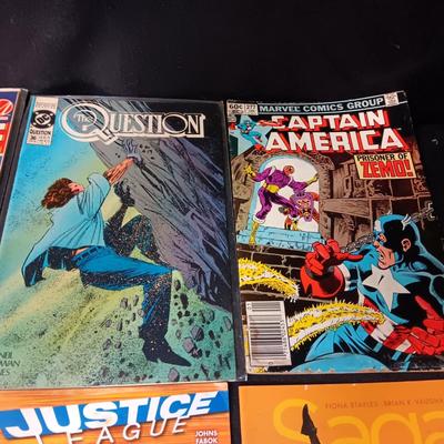 8 COMIC BOOKS (9)