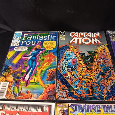 8 COMIC BOOKS (10)