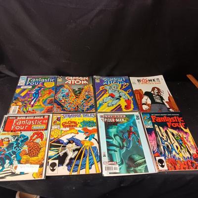 8 COMIC BOOKS (10)