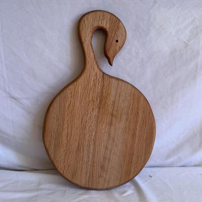 Dansk, Ernest Sohn Siamese, and Other Wooden Cutting Boards (K-DZ)