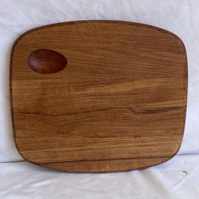 Dansk, Ernest Sohn Siamese, and Other Wooden Cutting Boards (K-DZ)