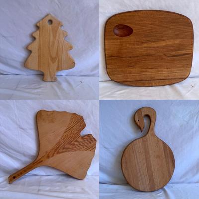 Dansk, Ernest Sohn Siamese, and Other Wooden Cutting Boards (K-DZ)