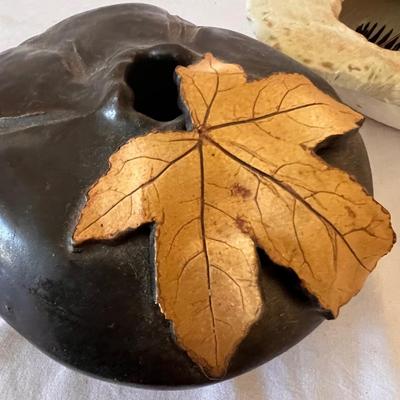 Crystal Coates Allen & More Leaf Pottery Vases (LR-RG)