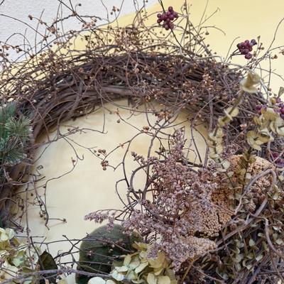 Large Whimsical Decorative Wreath (UL-BM)