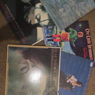 Lot of 25 records