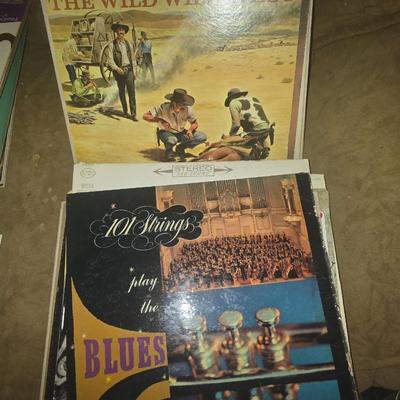 Lot of 25 records