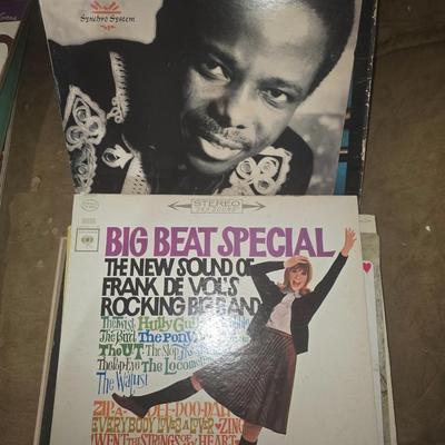 Lot of 25 records