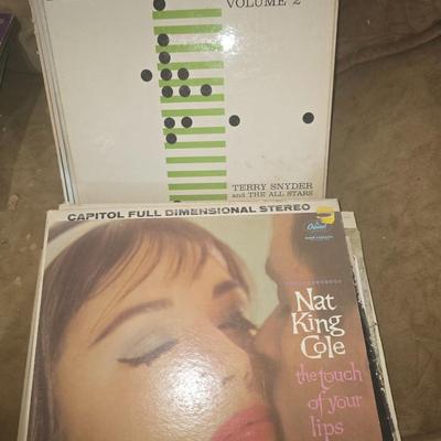 Lot of 25 records