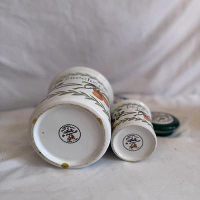 Royal Worcester, Spigarelli, Chateau, Pacific Rim, and Other Fruit-Themed Decor (K-DZ)