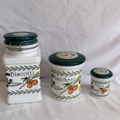 Royal Worcester, Spigarelli, Chateau, Pacific Rim, and Other Fruit-Themed Decor (K-DZ)