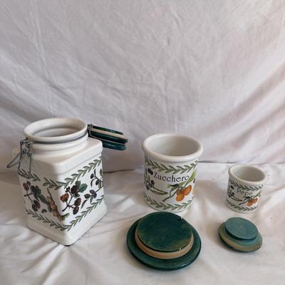 Royal Worcester, Spigarelli, Chateau, Pacific Rim, and Other Fruit-Themed Decor (K-DZ)