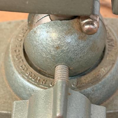Pair of Small Vises (WM-EL)