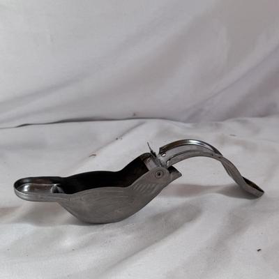 Endurance Stainless Cheese Slicer, Wooden Serving Platter, and Other Serving Accessories (K-DZ)