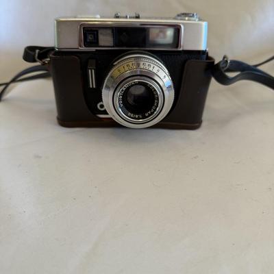 Two German Cameras and More (GB-BM)