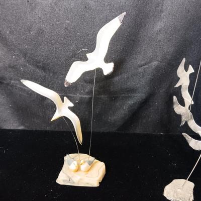 A SEAGULL MUSIC BOX, CERAMIC AND FLYING SEAGULLS TOO