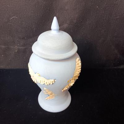 GINGER JAR W/RAISED SEAGULLS, A SEAGULL FROM JUNEAU ALASKA AND A FLORAL MUSICAL TRINKET BOXMUS