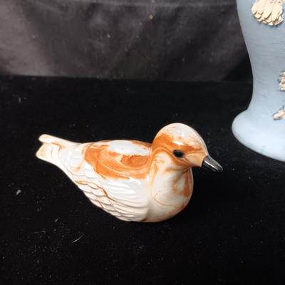 GINGER JAR W/RAISED SEAGULLS, A SEAGULL FROM JUNEAU ALASKA AND A FLORAL MUSICAL TRINKET BOXMUS