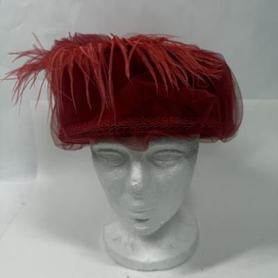 Vintage Hat lot with hat box