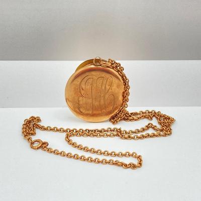 LOT 321: Monogramed Gold Locket and Chain - 10KT, TW 14.55g, 20"
