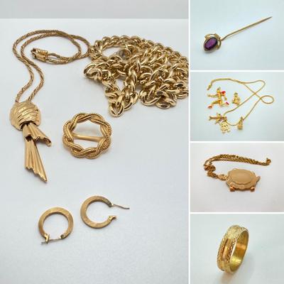 LOT 606: Gold Tone / Gold Plate Jewelry Collection - Monet, Art, Brass Stick Pin and More