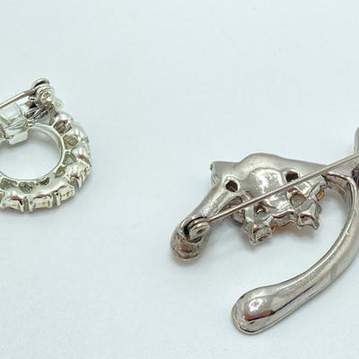 LOT 608: Fashion Jewelry Brooches with Rhinestones