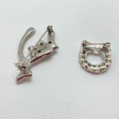 LOT 608: Fashion Jewelry Brooches with Rhinestones