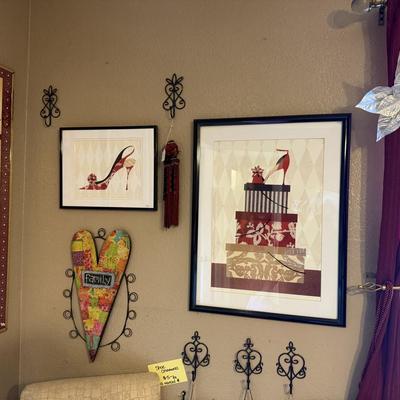 Lot 2: Art & Home Decor