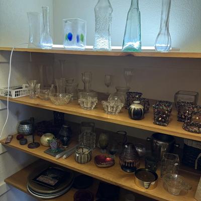Lot 5: Bathroom & Misc Selection