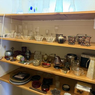 Lot 5: Bathroom & Misc Selection