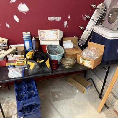 Lot 14: Garage Selection