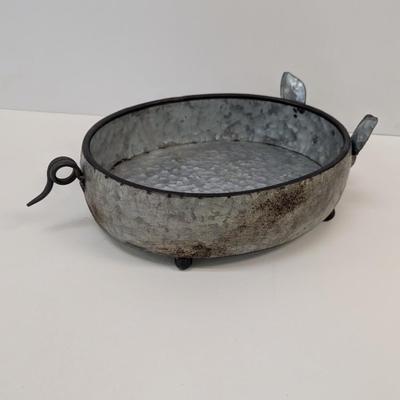 Whimsical Farmhouse Rustic Galvanized Metal Pig Tray Centerpiece