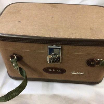 Set of Three Suit Cases