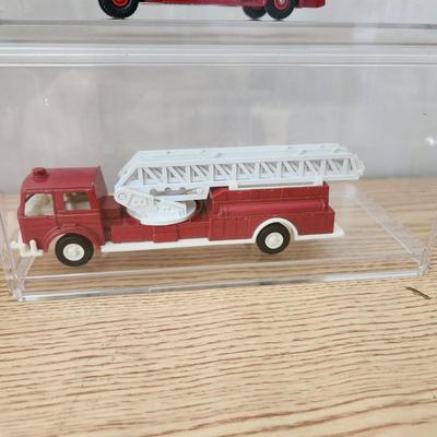 Lot of 4 Fire Trucks Lesney Merryweather Tootsie Toy Corgi