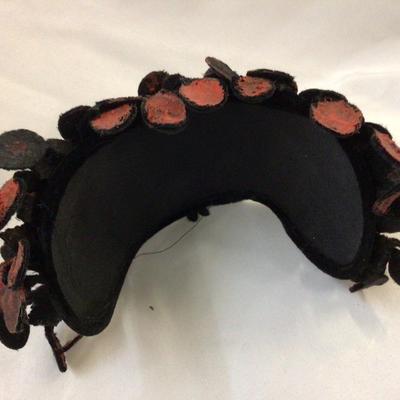 Vintage Ladies Hat Lit
