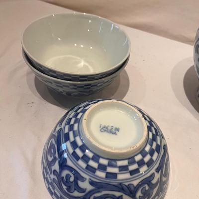 Ginger Jar, Vases & More Blue/White China (LR-RG)