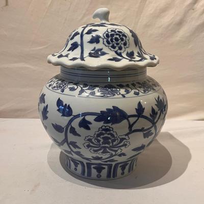 Ginger Jar, Vases & More Blue/White China (LR-RG)
