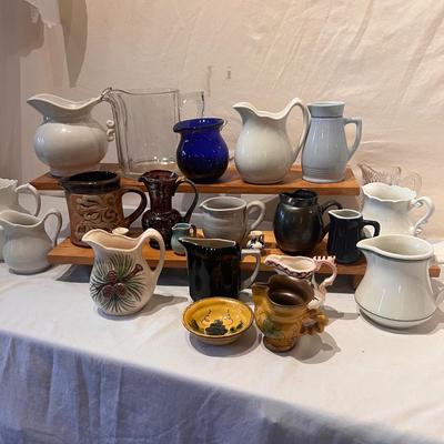 Collection of Creamers with Display Stands (LR-RG)