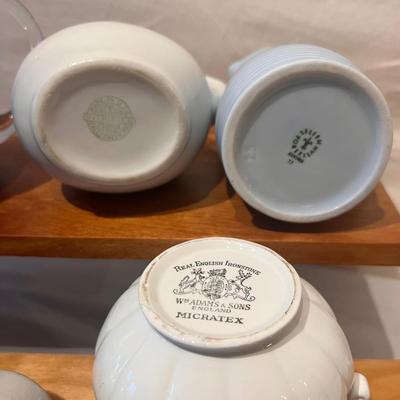 Collection of Creamers with Display Stands (LR-RG)