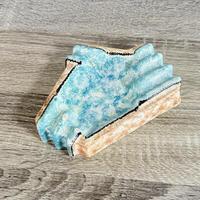 LOT 16D: Vintage / MCM Pottery Ash Trays
