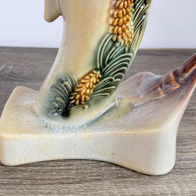 LOT 20D: Vintage Hull USA Art Pottery 14" Pinecone Ewer / Vase