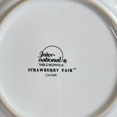 LOT 23D: International Tableworks Strawberry Fair China Plates