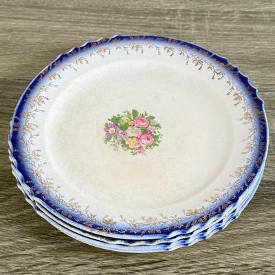 LOT 26D: Mikasa Intaglio CAC20 Annette Bowl, French Saxon China Co 22k Gold Decor Plates, Liberty Blue Independence Hall Plates &...