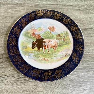 LOT 26D: Mikasa Intaglio CAC20 Annette Bowl, French Saxon China Co 22k Gold Decor Plates, Liberty Blue Independence Hall Plates &...