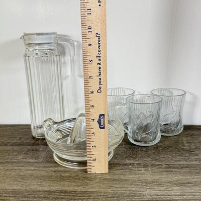 LOT 29D: Vintage Glass Juicer, Juice Pitcher & Arcoroc Canterbury Embossed Glass Mugs