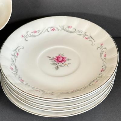 LOT 32D: Royal Swirl Fine China Dish Set