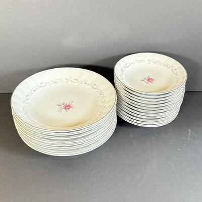 LOT 32D: Royal Swirl Fine China Dish Set