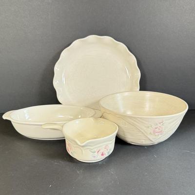 LOT 34D: Pfaltzgraff Collection